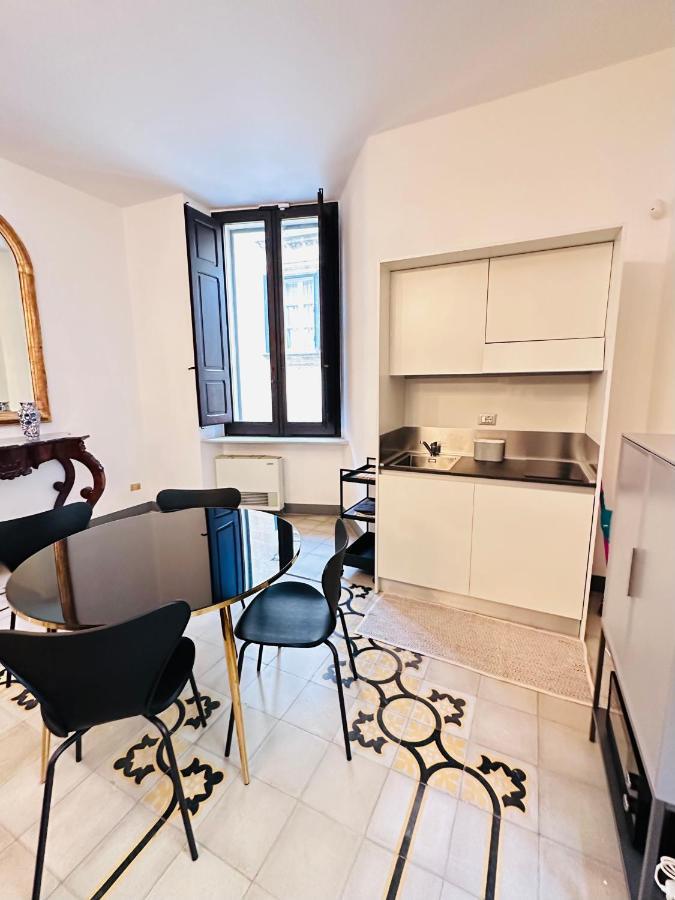 Elegante Appartamento Nel Cuore Del Barocco Lecce Eksteriør billede