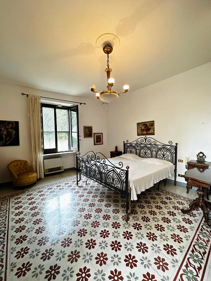 Elegante Appartamento Nel Cuore Del Barocco Lecce Eksteriør billede